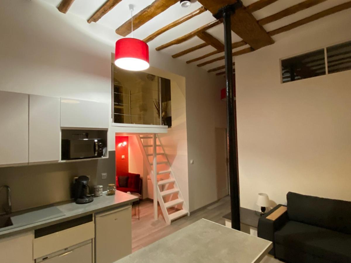 סנס Le Gite De Lancelot Avec Balneo City Center מראה חיצוני תמונה