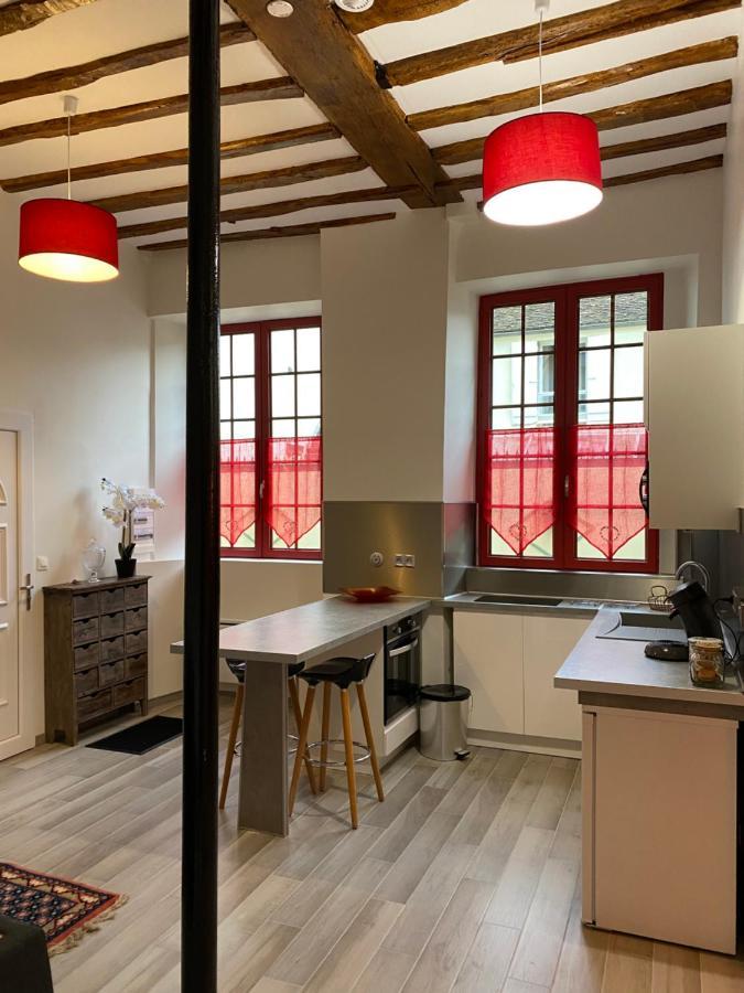 סנס Le Gite De Lancelot Avec Balneo City Center מראה חיצוני תמונה
