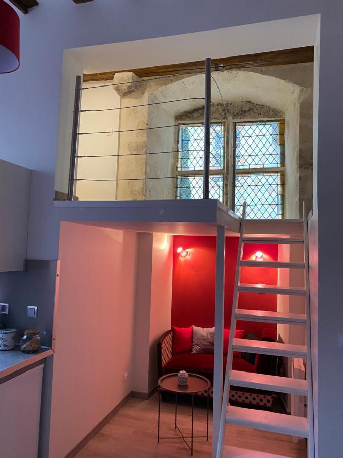 סנס Le Gite De Lancelot Avec Balneo City Center מראה חיצוני תמונה
